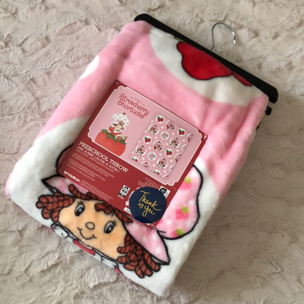Strawberry Shortcake Pink PRESCHOOL Kids Throw Blanket